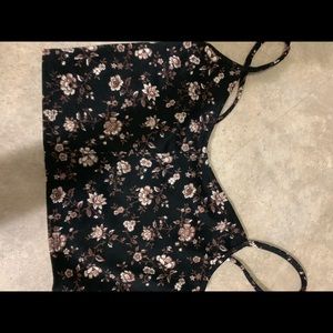 SIZE XS CROPPED TANK